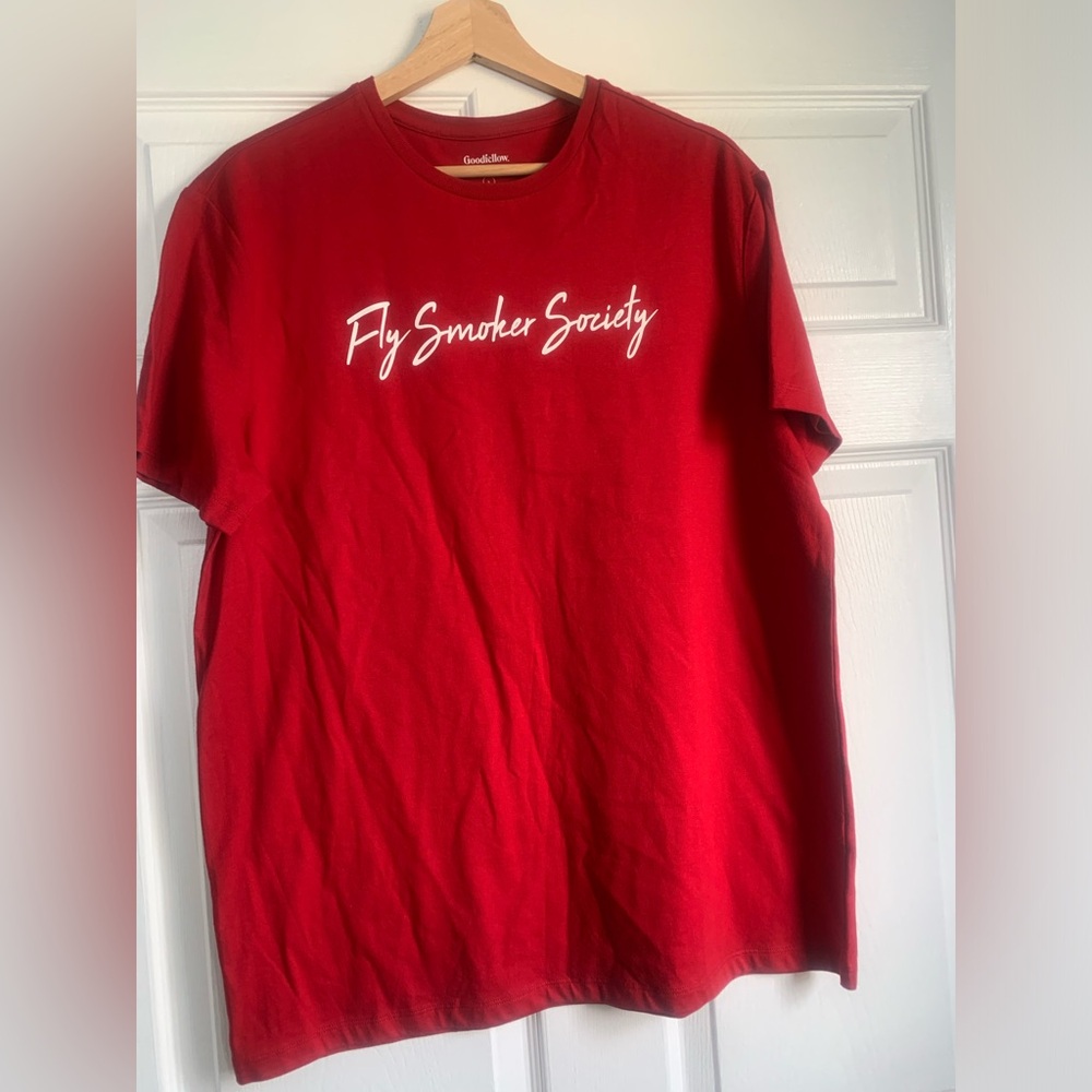 Goodfellow & Co. Men's Red "Fly Smoker Society" Graphic T-Shirt - Size L